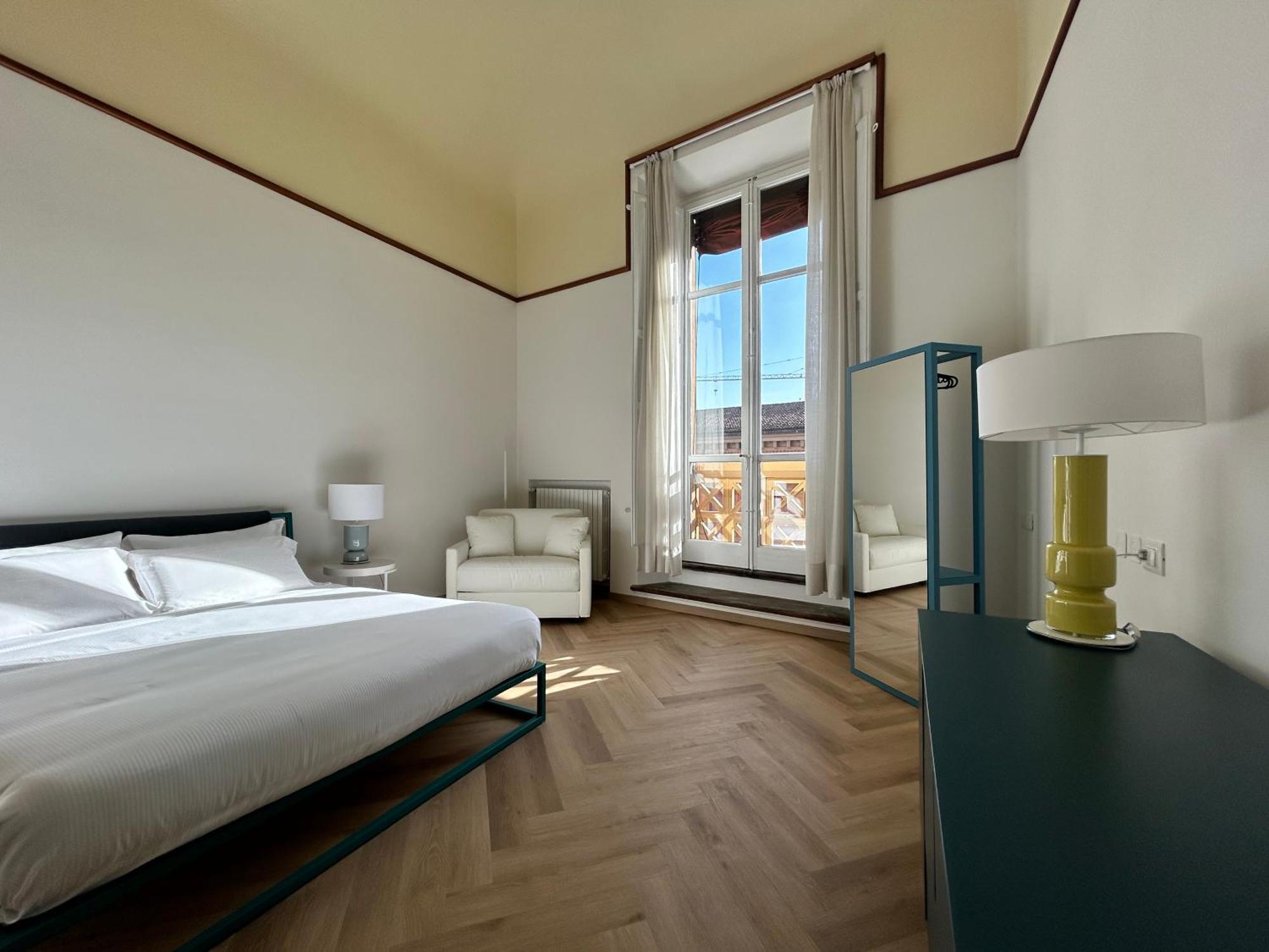Frame Bologna Hotel ภายนอก รูปภาพ